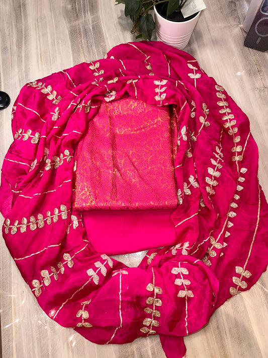 Magenta brocade shirt, plain bottom & beautiful embroidered dupata