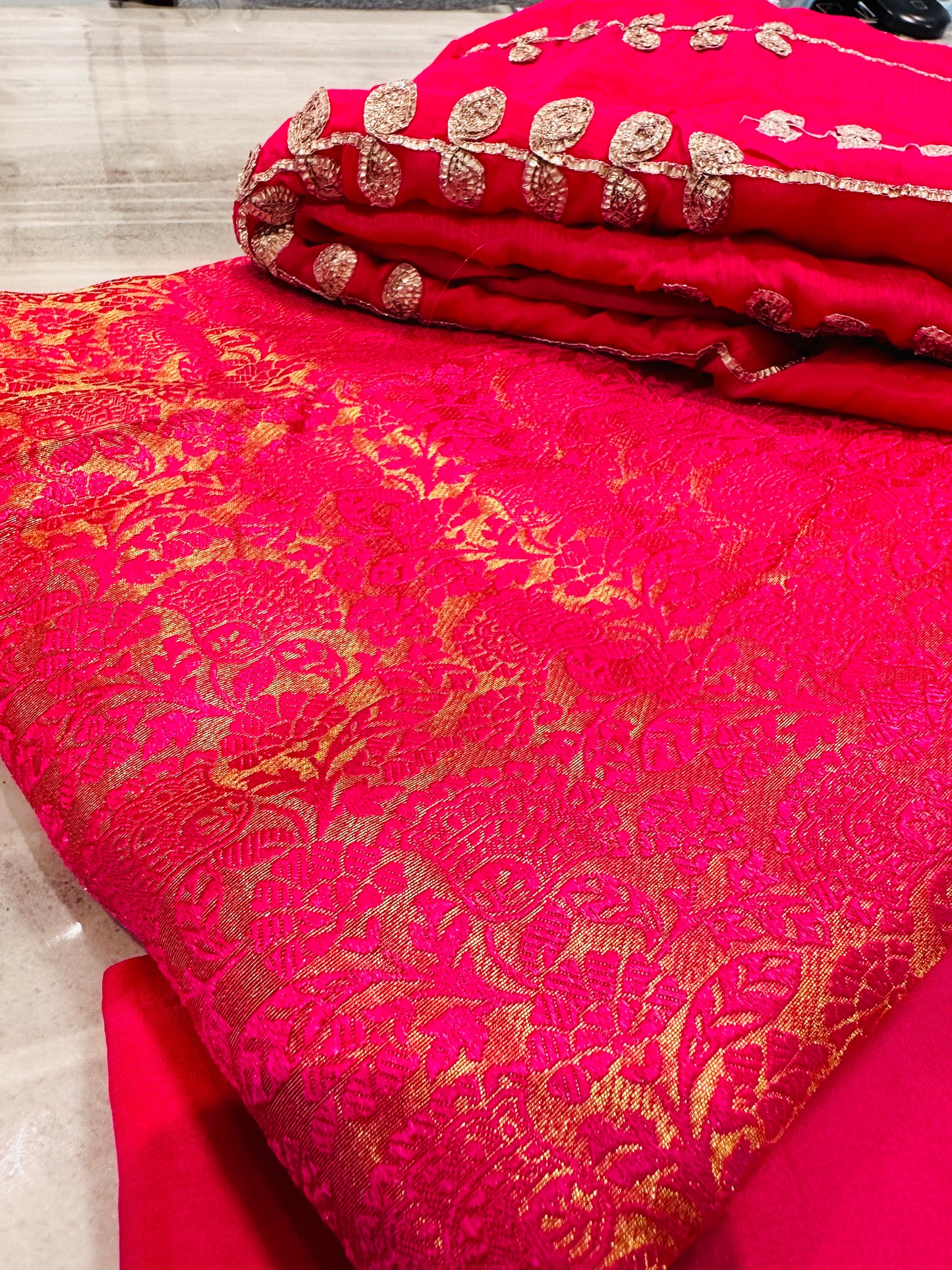 Magenta brocade shirt, plain bottom & beautiful embroidered dupata